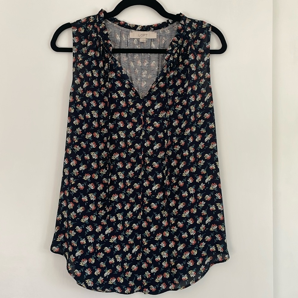 LOFT mixed media tank